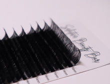 Load image into Gallery viewer, Velvet Silk Lashes CC curl