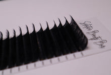 Load image into Gallery viewer, Velvet Silk Lashes CC curl